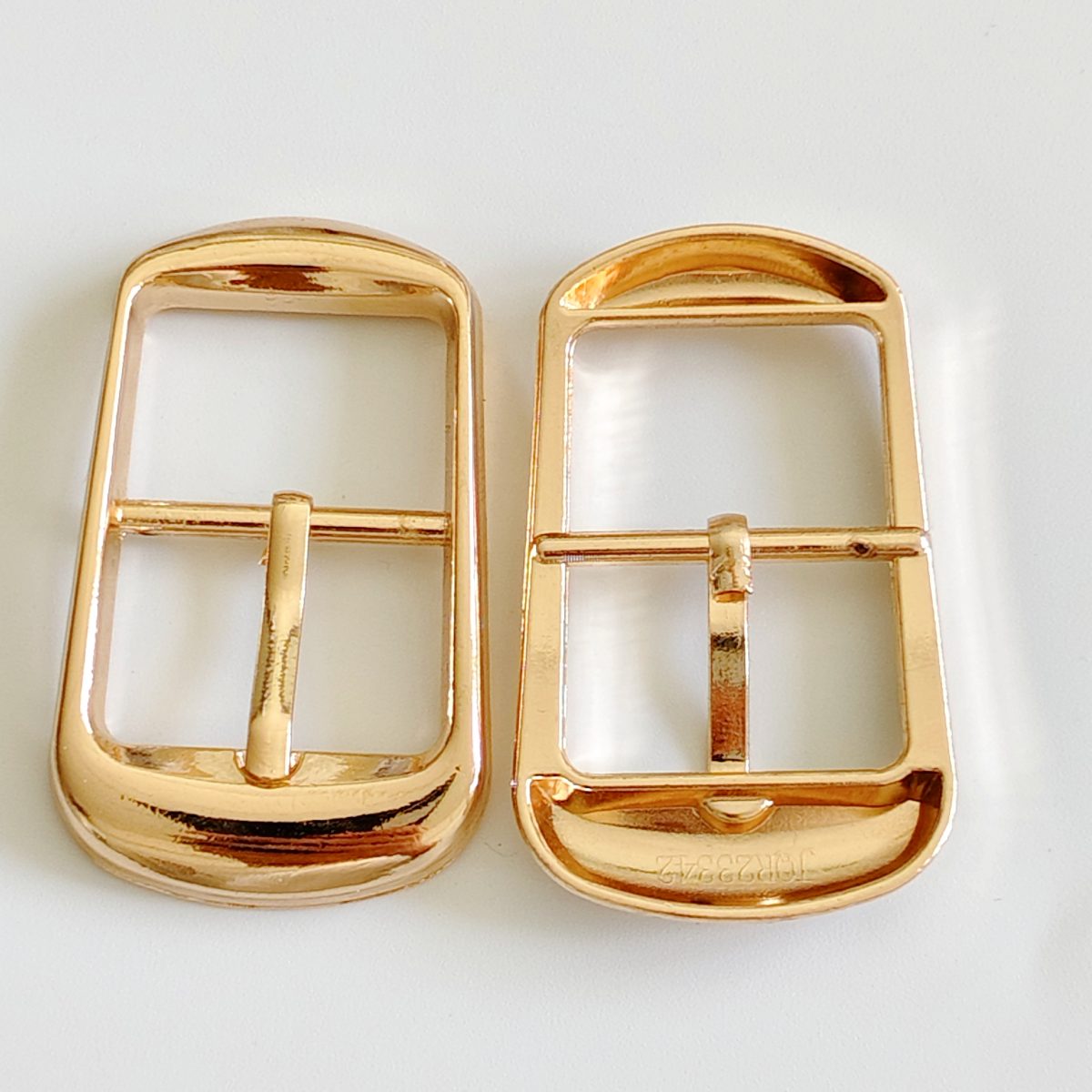 Adjustable Zinc Alloy Shoe Buckle 85587 hardware product image