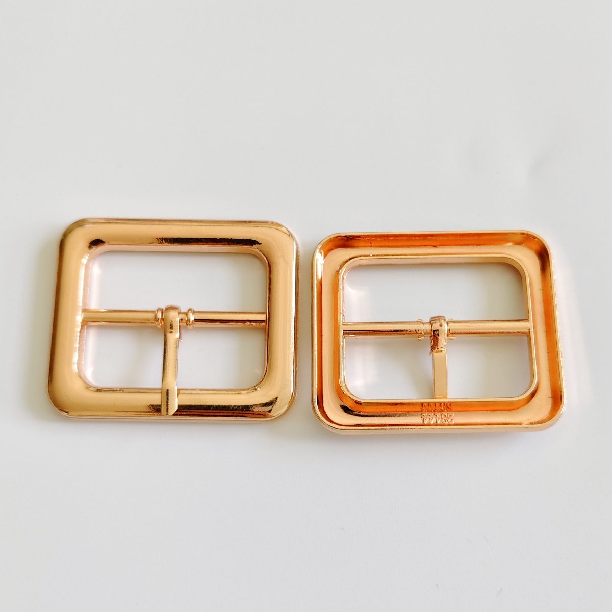 Black Zinc Alloy Shoe Buckle 58674 main product gallery image