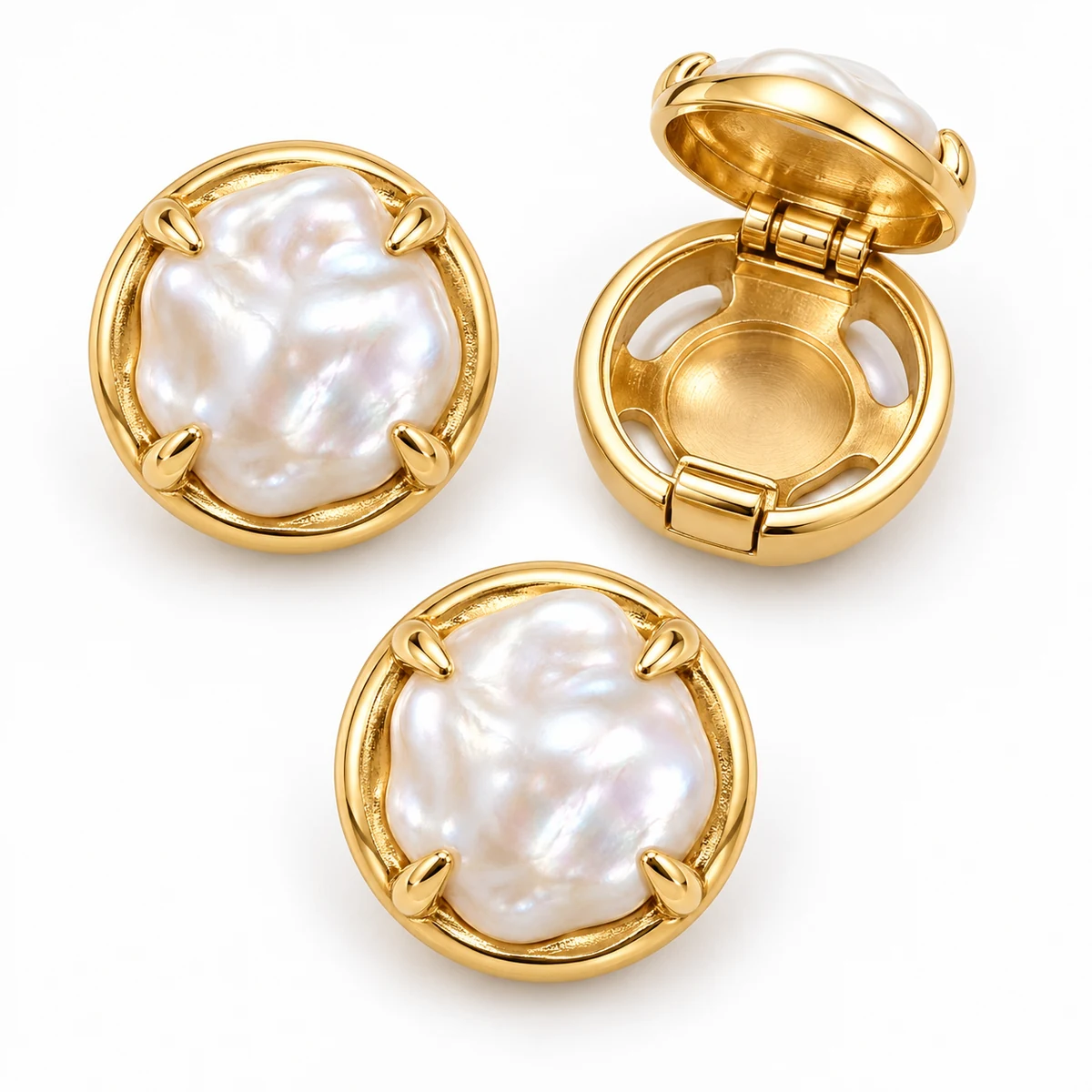 Baroque Pearl Button Cover thumbnail 5
