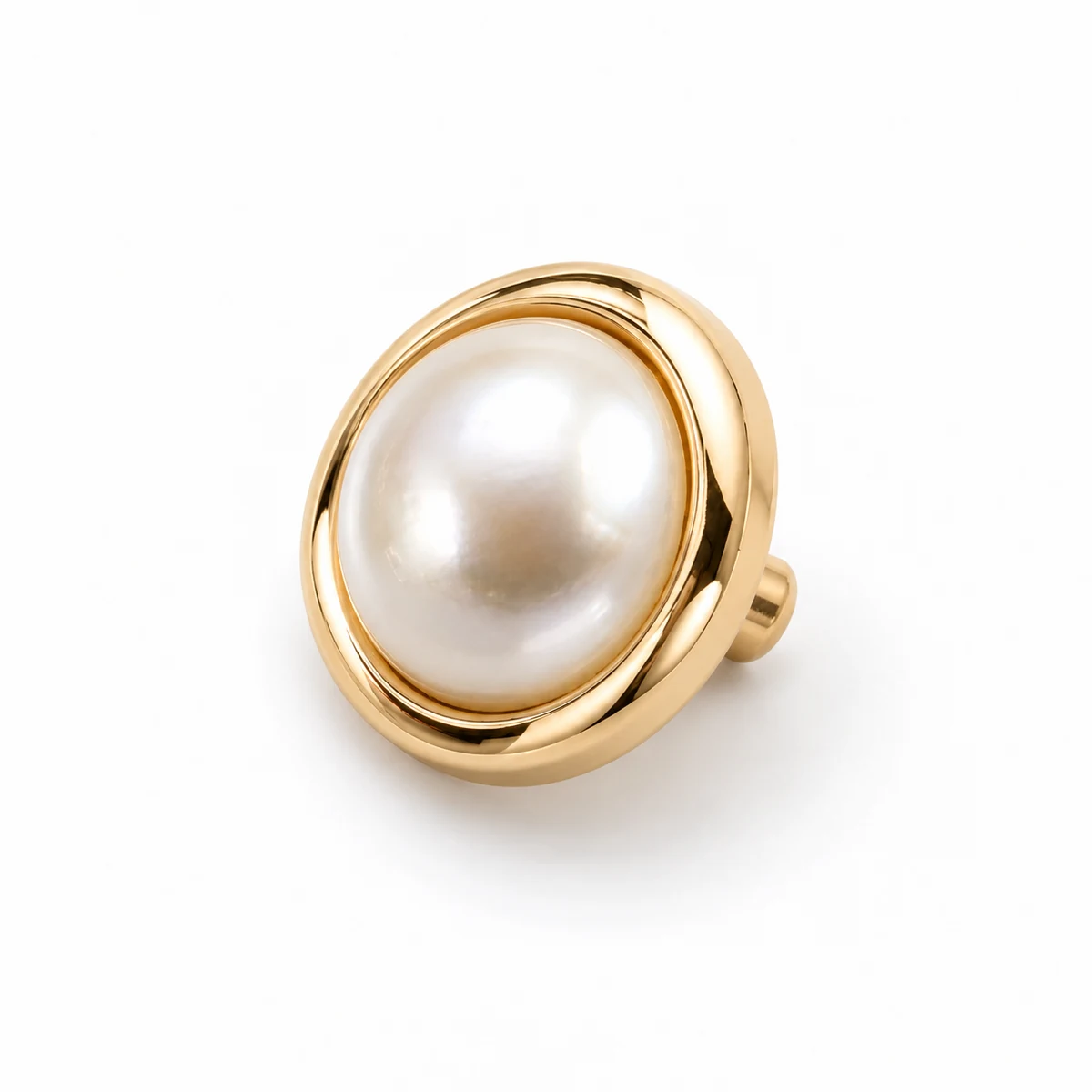 Pearl-inset Shank Button thumbnail 2