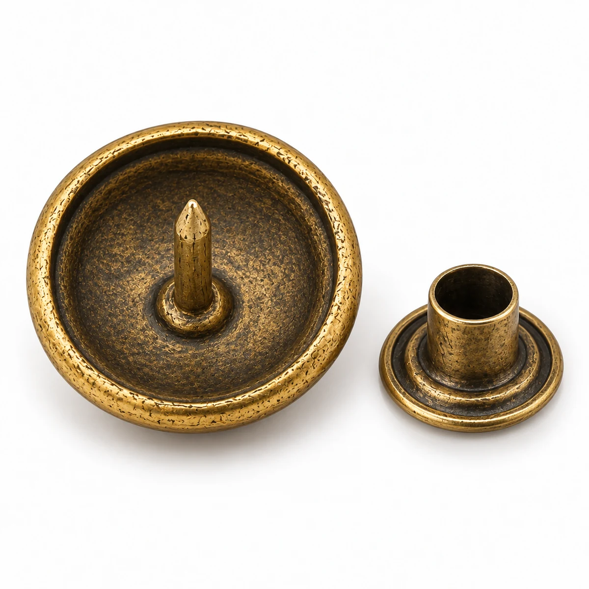 Antique 24K-look Heritage Tack Button thumbnail 3