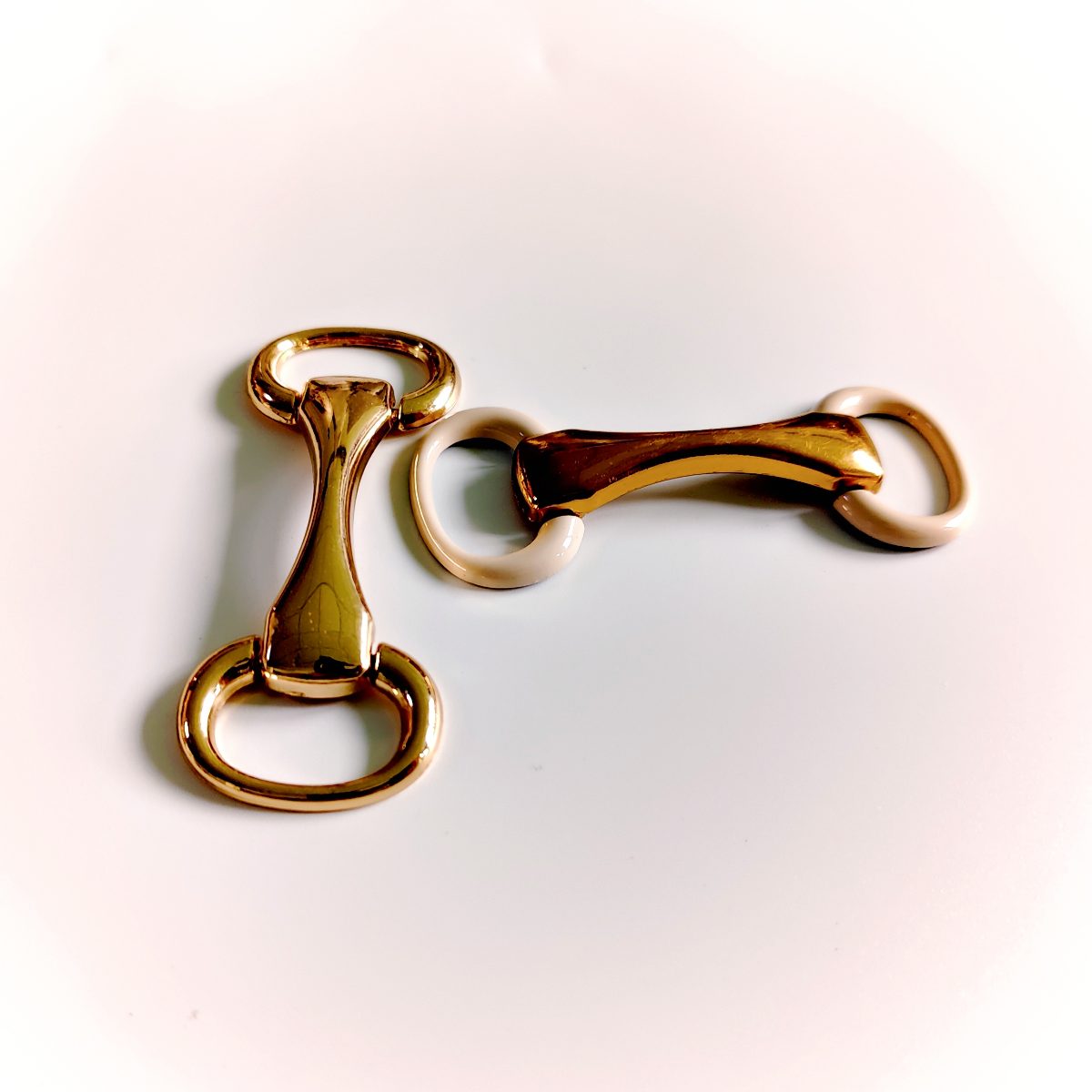 Pearl Zinc Alloy Shoe Buckle main product gallery image