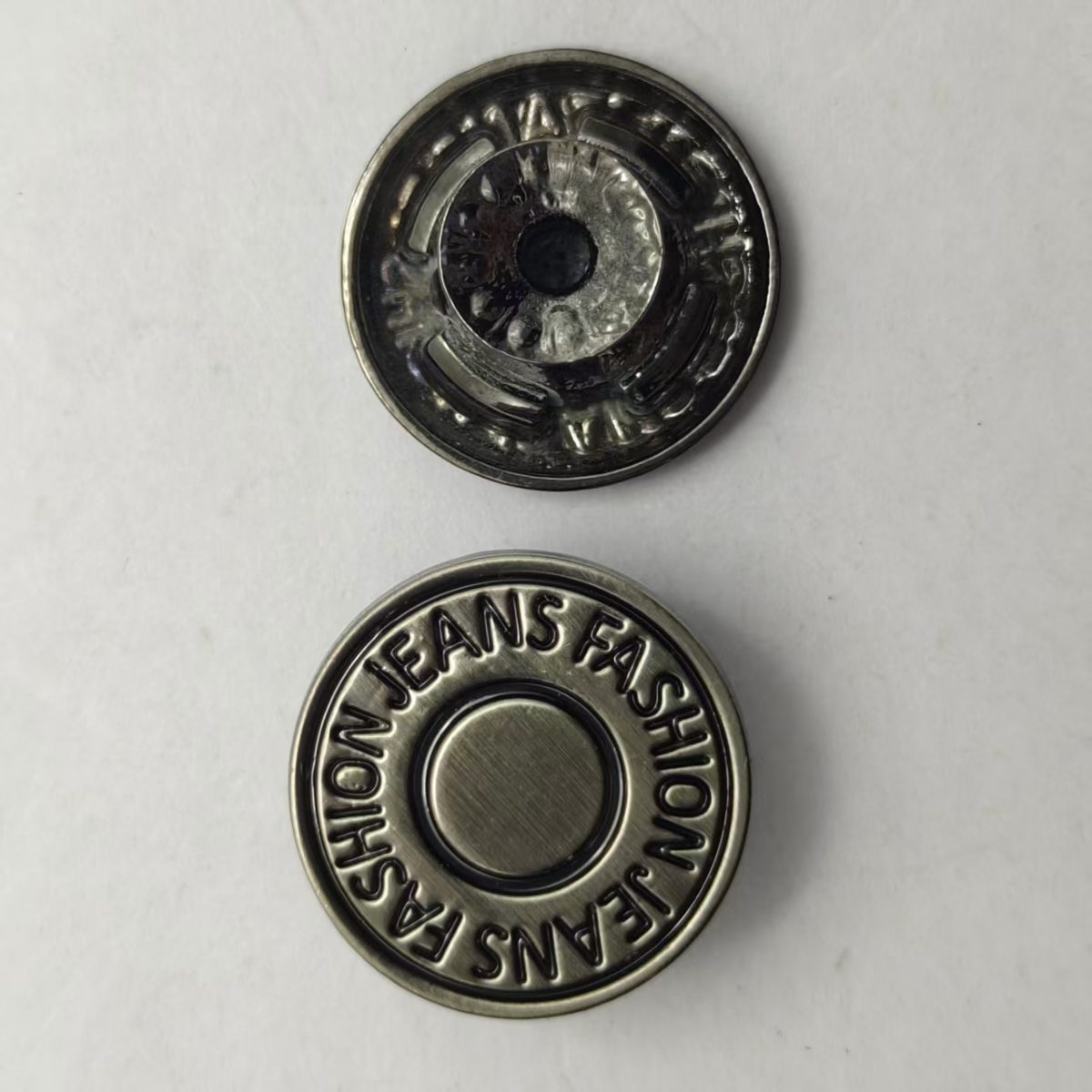Women's Pearl Zinc Alloy Shank Button main product gallery image