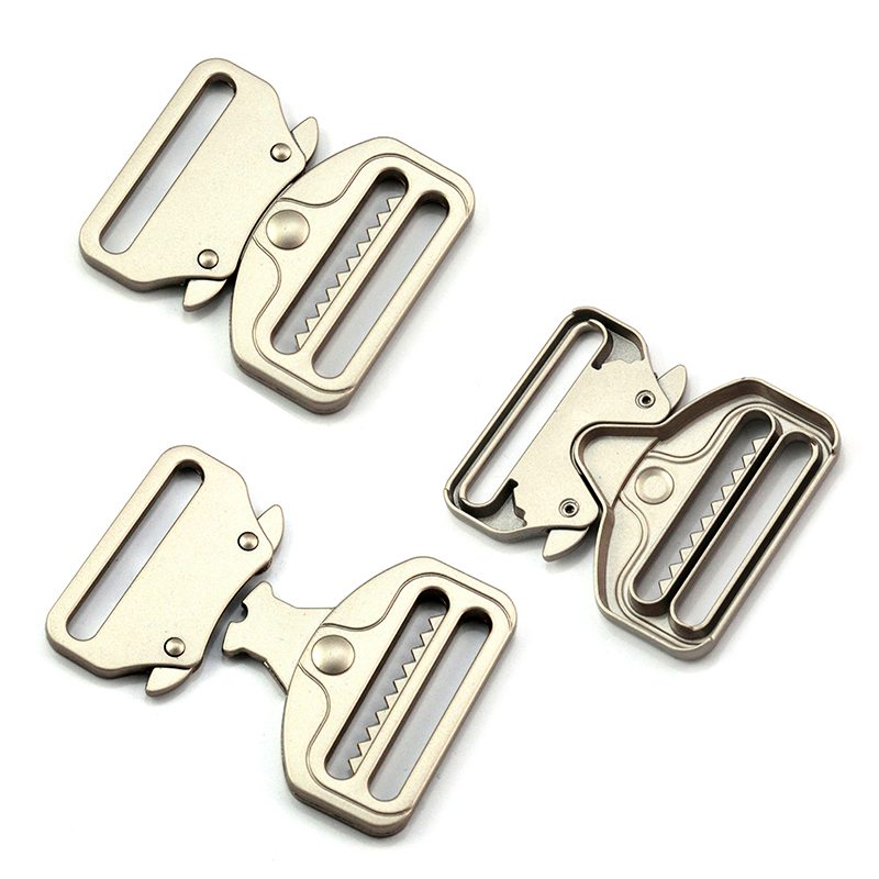 Quick Release Zinc Alloy Buckle 4933 hardware product image