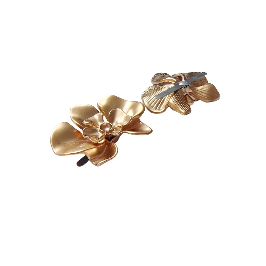 Flower Metal Shoe Buckle hardware product image